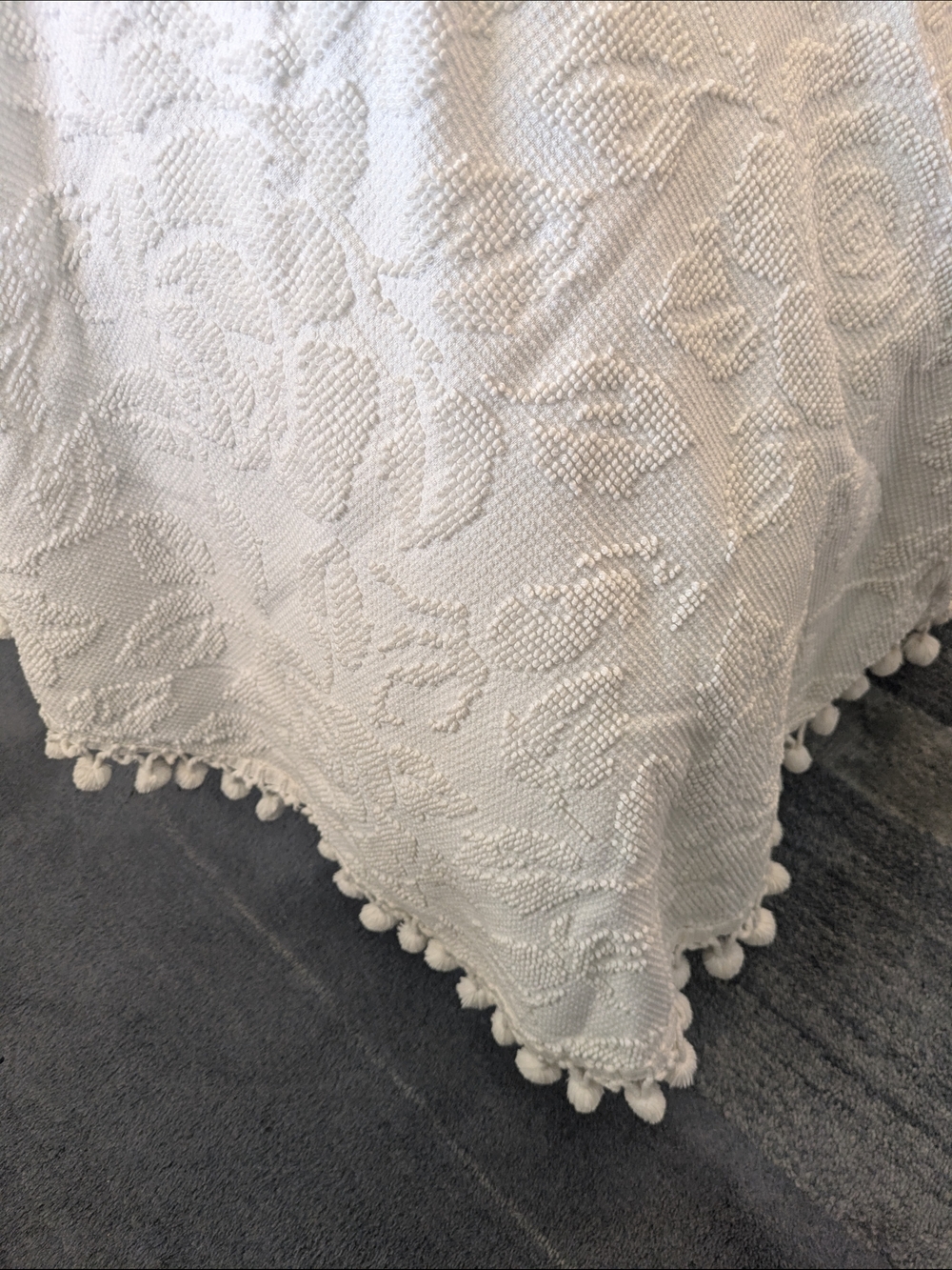 Vintage Cream King Chenille Cotton Comforter - Neutral Bedding - Picture 3 of 7